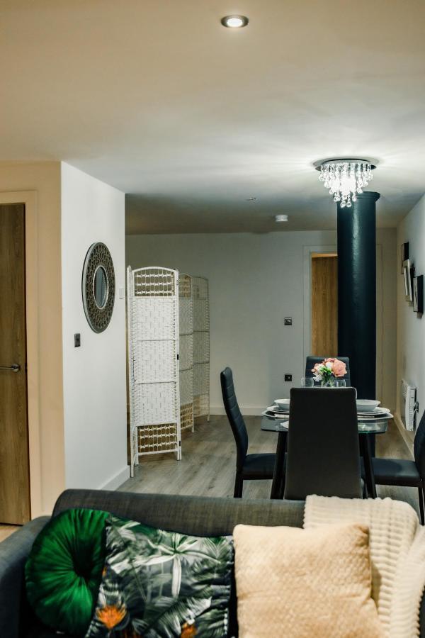 Bv Cosy Basement Apartment At Conditioning House Bradford  Zewnętrze zdjęcie